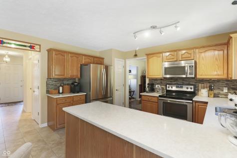 5222 Mchenry Lane Indianapolis IN 46228