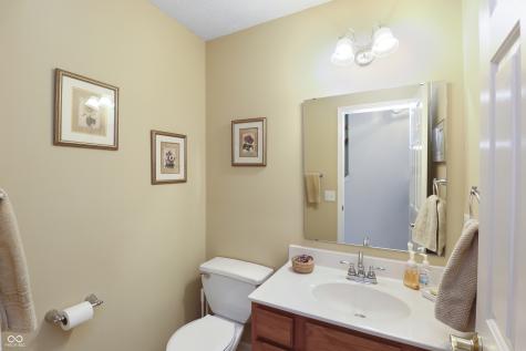 5222 Mchenry Lane Indianapolis IN 46228