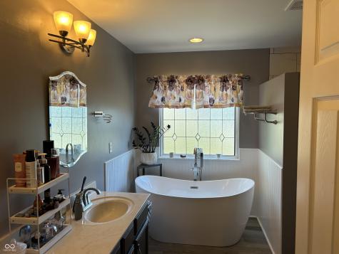 2265 Mossy Creek Avon IN 46123