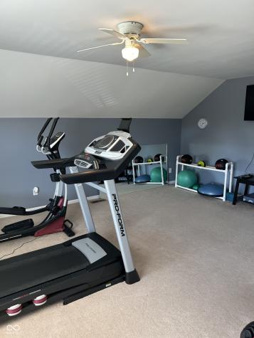 2265 Mossy Creek Avon IN 46123