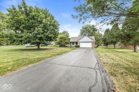 267 Poplar Grove Drive Avon IN 46123