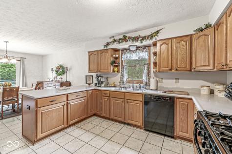 267 Poplar Grove Drive Avon IN 46123