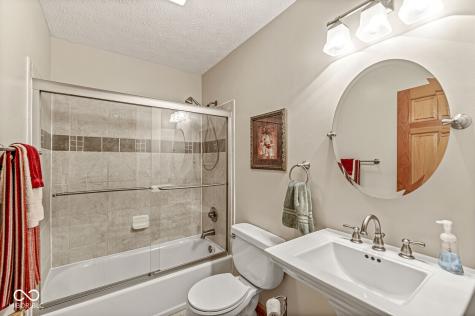 267 Poplar Grove Drive Avon IN 46123