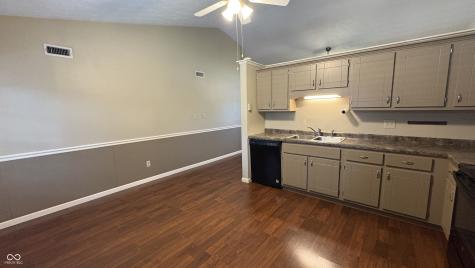7556 Gunyon Court Indianapolis IN 46237