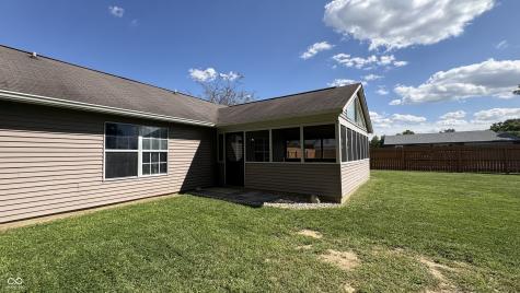 7556 Gunyon Court Indianapolis IN 46237