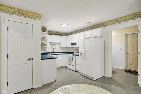 378 Camellia Lane Bargersville IN 46106
