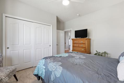 12971 Pinner Avenue Fishers IN 46037
