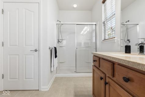 12971 Pinner Avenue Fishers IN 46037