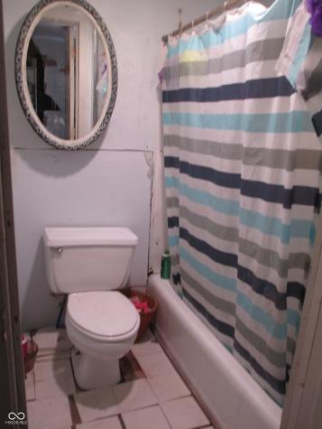 344 S Oakland Avenue Indianapolis IN 46201