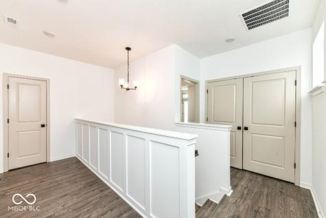 1039 Valentine Lane Carmel IN 46032