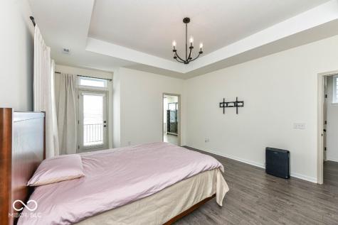 1039 Valentine Lane Carmel IN 46032
