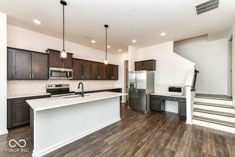 1039 Valentine Lane Carmel IN 46032