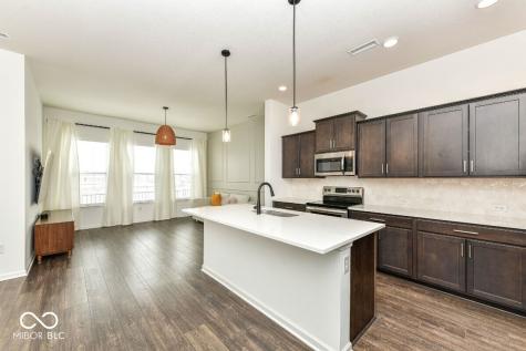 1039 Valentine Lane Carmel IN 46032