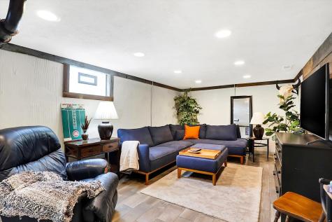 6727 Riverview Drive Indianapolis IN 46220