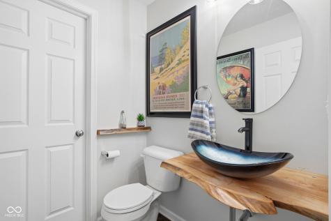 8287 Falkirk Drive Avon IN 46123