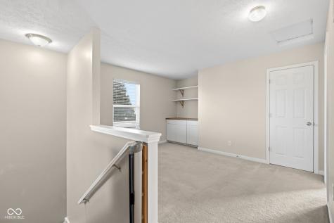 8287 Falkirk Drive Avon IN 46123