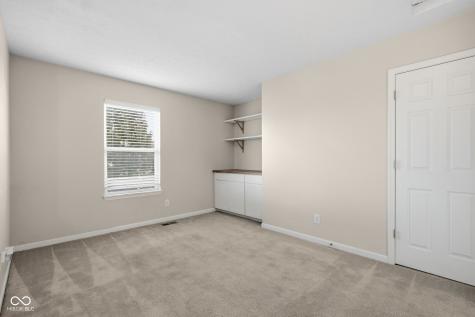 8287 Falkirk Drive Avon IN 46123