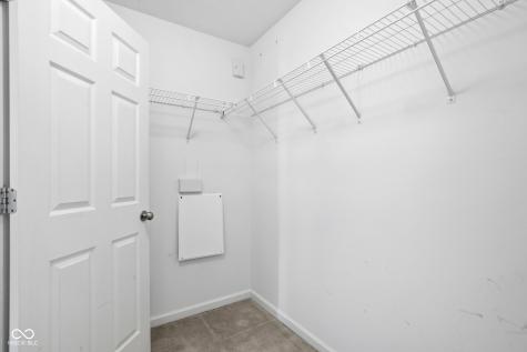 8287 Falkirk Drive Avon IN 46123