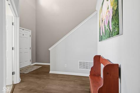 8287 Falkirk Drive Avon IN 46123