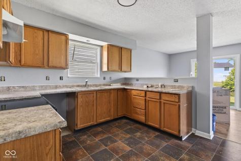 1914 E Werges Avenue Indianapolis IN 46237