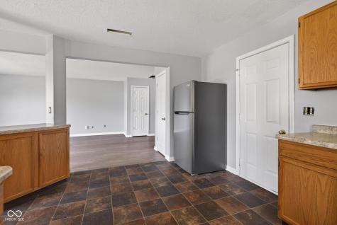 1914 E Werges Avenue Indianapolis IN 46237