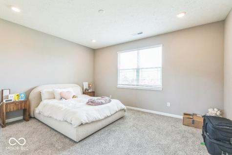 1758 Pelham Drive Greenwood IN 46143
