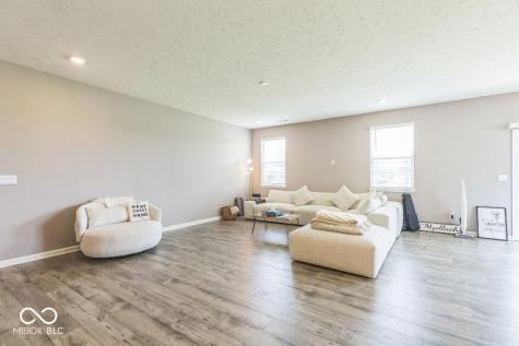 1758 Pelham Drive Greenwood IN 46143