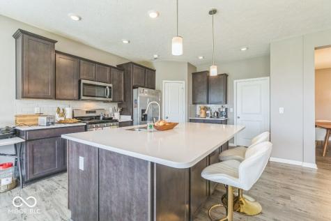 1758 Pelham Drive Greenwood IN 46143