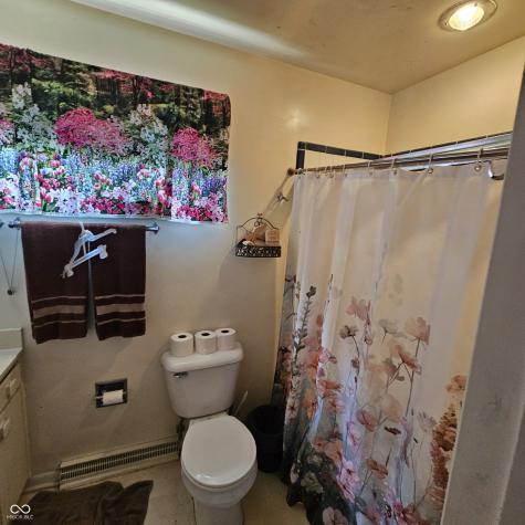 302 East Drive Connersville IN 47331