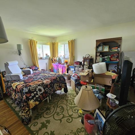 302 East Drive Connersville IN 47331