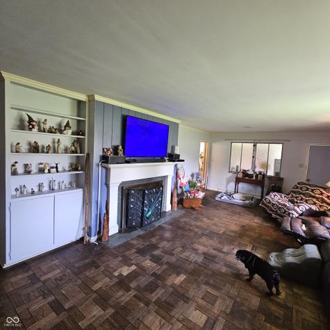 302 East Drive Connersville IN 47331
