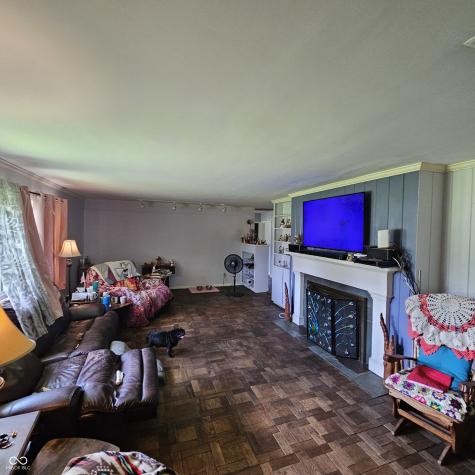 302 East Drive Connersville IN 47331