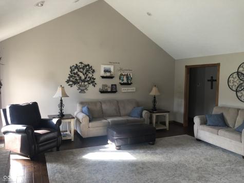 8151 E Southport Road Indianapolis IN 46259