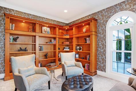 8040 Lynch Lane Indianapolis IN 46250