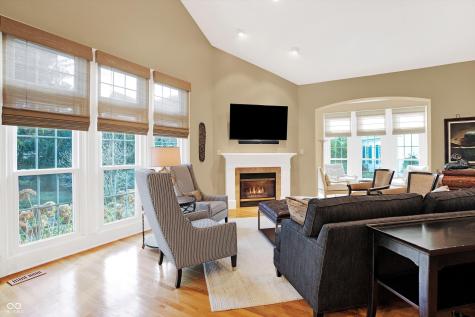 8040 Lynch Lane Indianapolis IN 46250