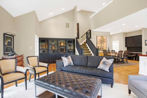 8040 Lynch Lane Indianapolis IN 46250