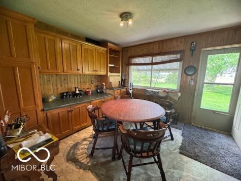 6077 S 200 E Waldron IN 46182