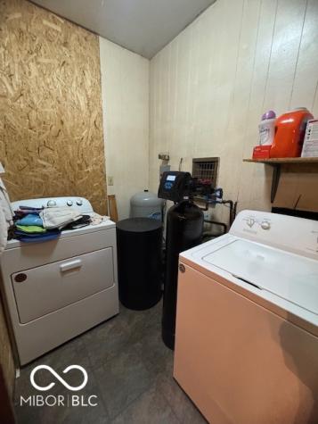 6077 S 200 E Waldron IN 46182