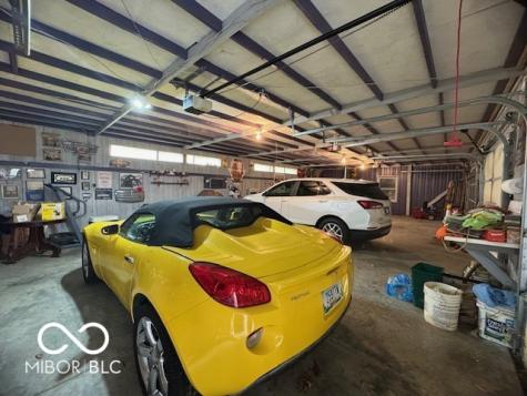 6077 S 200 E Waldron IN 46182