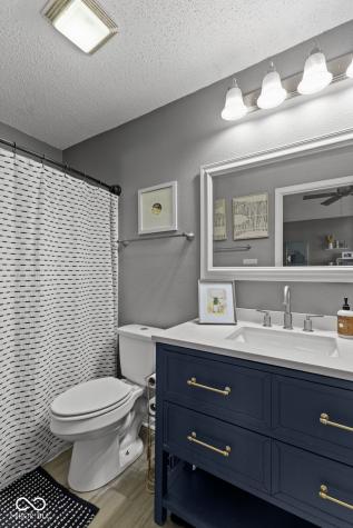 3190 Parkview Drive Columbus IN 47201