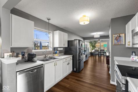 3190 Parkview Drive Columbus IN 47201