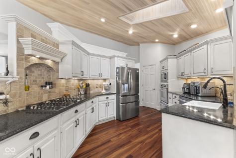 1126 Timber Climb Drive Avon IN 46123