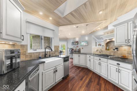 1126 Timber Climb Drive Avon IN 46123
