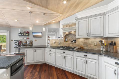 1126 Timber Climb Drive Avon IN 46123