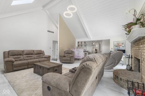1126 Timber Climb Drive Avon IN 46123