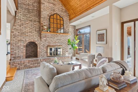 9471 N 675 W Fairland IN 46126