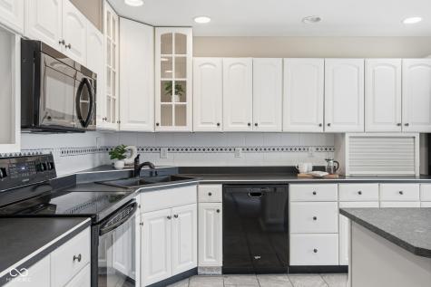 9471 N 675 W Fairland IN 46126