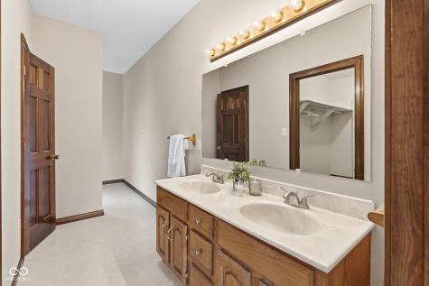 9471 N 675 W Fairland IN 46126