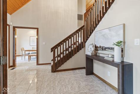 9471 N 675 W Fairland IN 46126