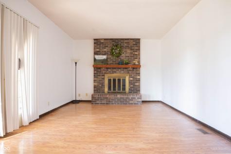 8306 Corkwood Drive Indianapolis IN 46227